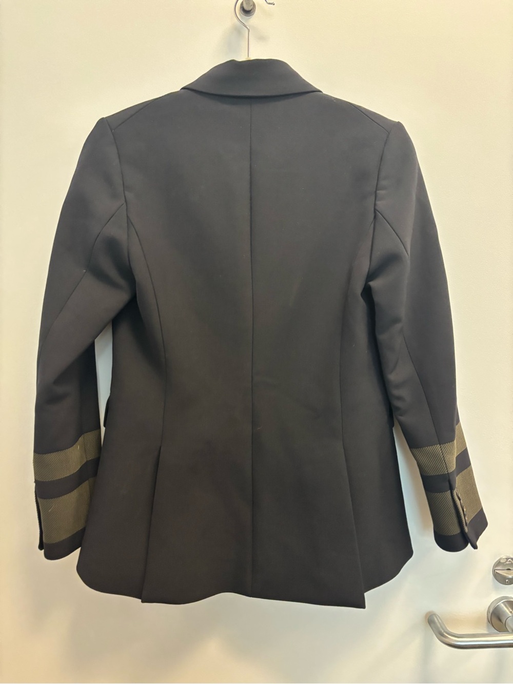 Veronica Beard Black Blazer with Olive Sleeve Banding - Picture 4 of 6